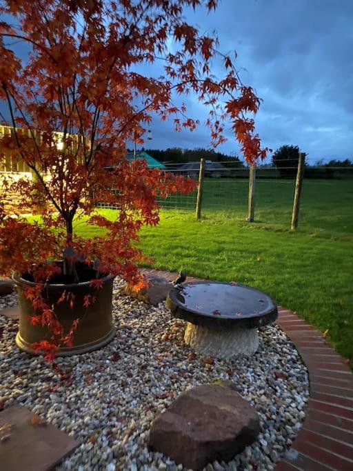 Courtyard Cottage Λόκερμπι Εξωτερικό φωτογραφία